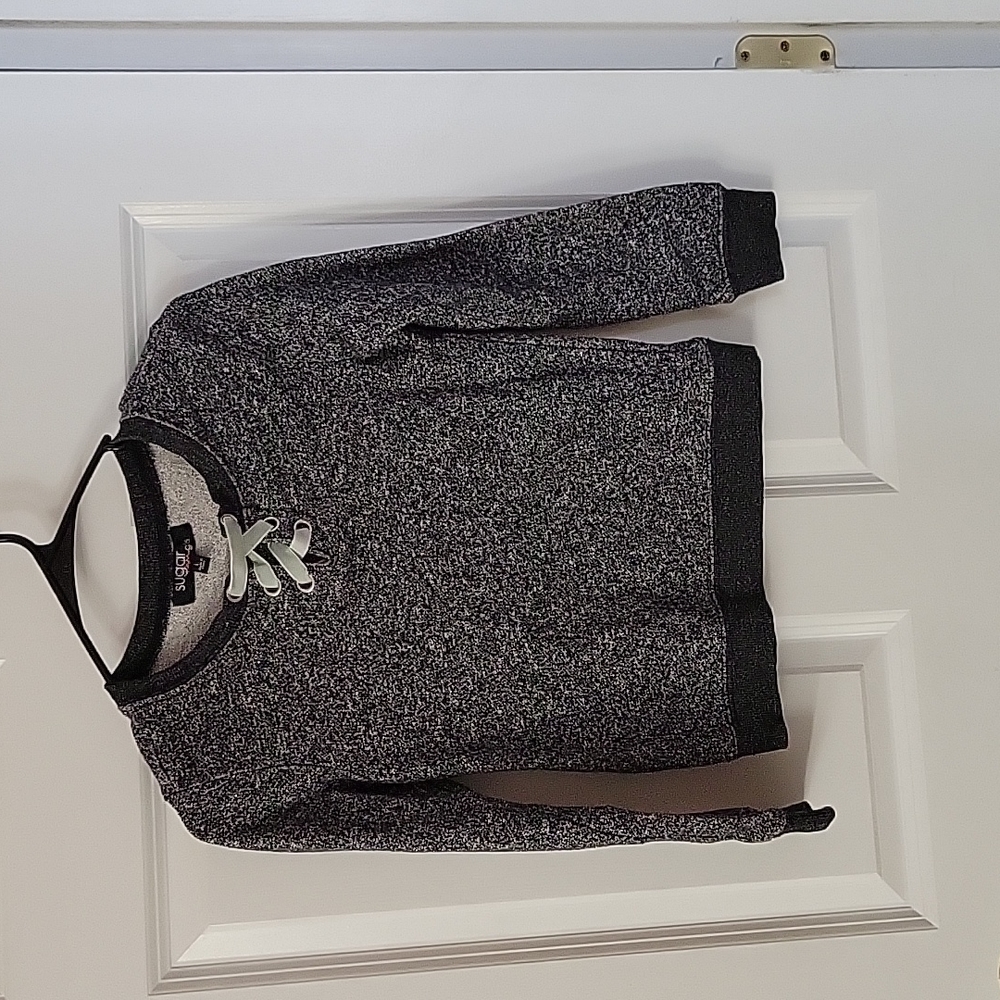Girls long sleeve sweatshirt